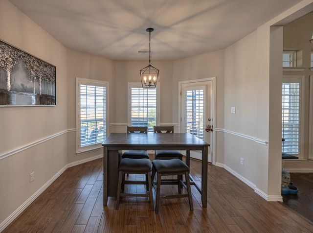 8520 Pinewood Drive, Fort Worth, TX 76123