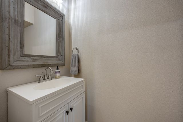 8520 Pinewood Drive, Fort Worth, TX 76123