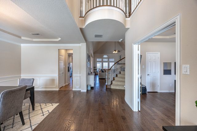 8520 Pinewood Drive, Fort Worth, TX 76123