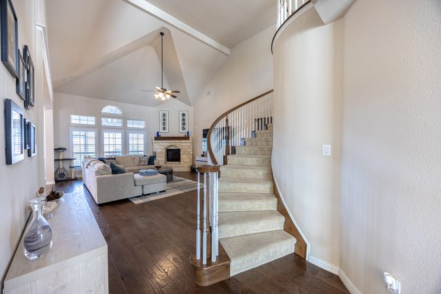 8520 Pinewood Drive, Fort Worth, TX 76123