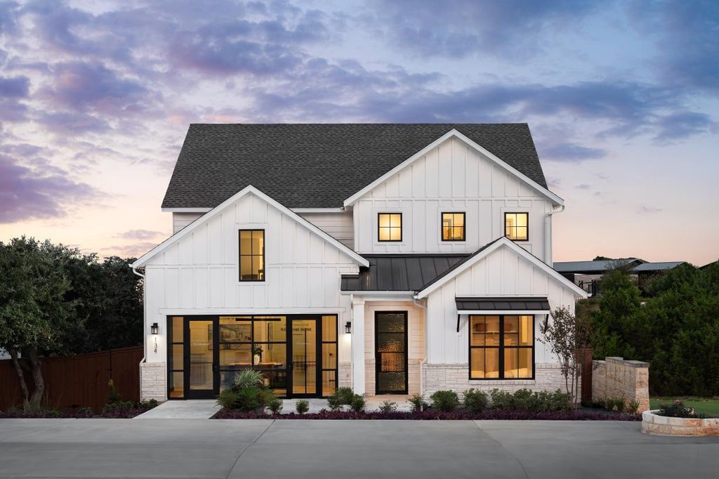 134 Hazy Hills LOOP, Dripping Springs, TX 78620