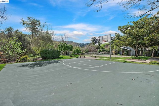 7815 7815 Canyon Meadow Cir H, Pleasanton, CA 94588