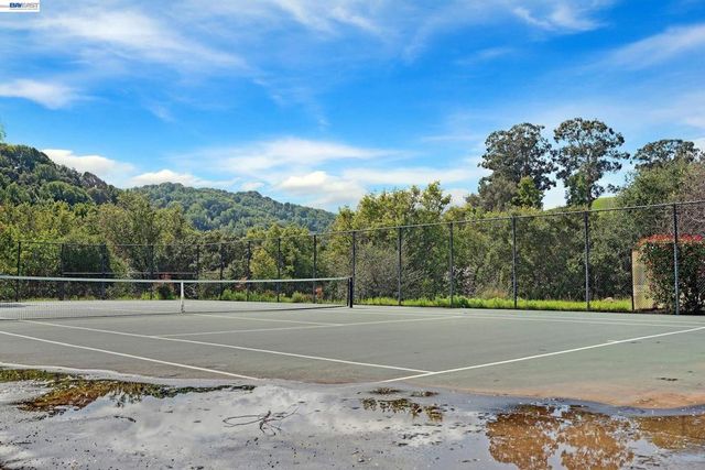 7815 7815 Canyon Meadow Cir H, Pleasanton, CA 94588