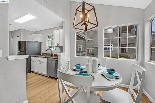 7815 7815 Canyon Meadow Cir H, Pleasanton, CA 94588