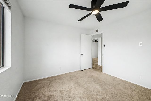 4101 E CALAVAR Road, Phoenix, AZ 85032