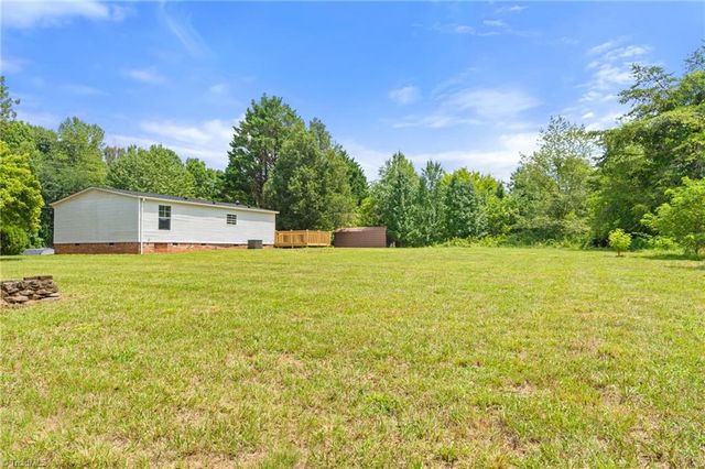 183 New Crosswinds Drive, Mount Airy, NC 27030