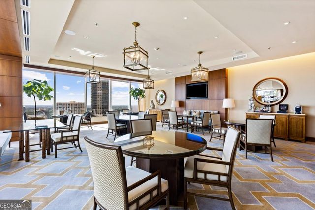 3630 Peachtree Road NE 1809, Atlanta, GA 30326