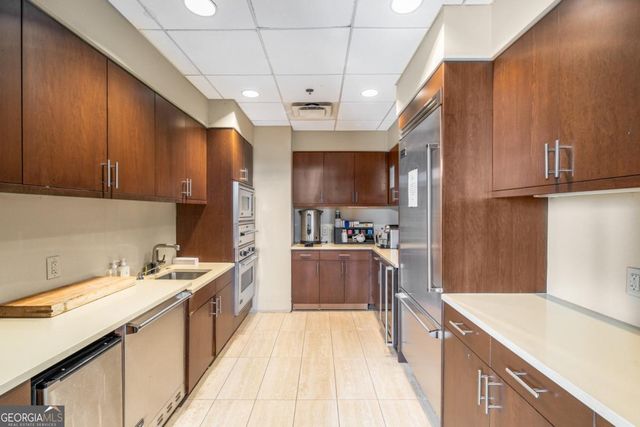 3630 Peachtree Road NE 1809, Atlanta, GA 30326