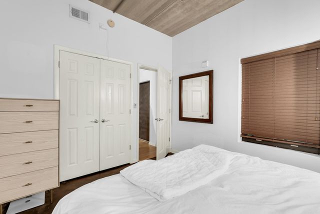 1 Cool Blow Street 323, Charleston, SC 29403