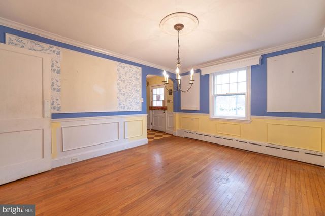 1014 LANSDALE AVE, Lansdale, PA 19446