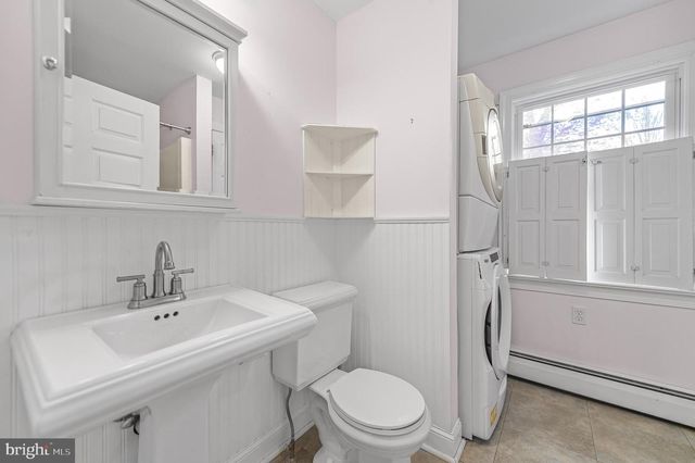 1014 LANSDALE AVE, Lansdale, PA 19446