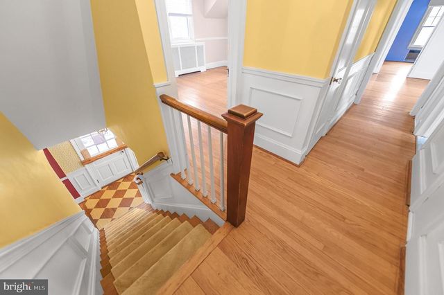 1014 LANSDALE AVE, Lansdale, PA 19446