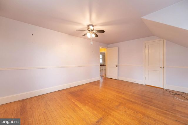 1014 LANSDALE AVE, Lansdale, PA 19446