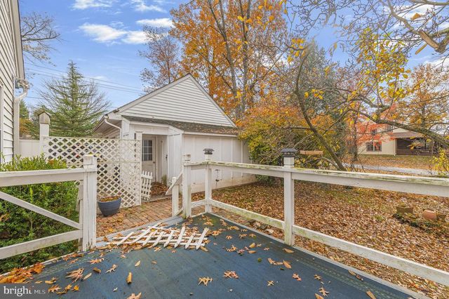 1014 LANSDALE AVE, Lansdale, PA 19446