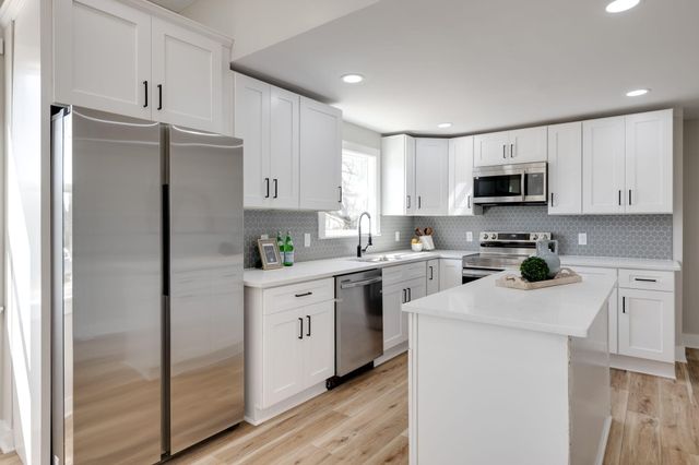 1003 S Willow Street, Chattanooga, TN 37404