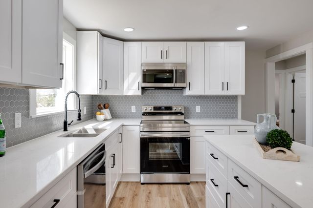 1003 S Willow Street, Chattanooga, TN 37404