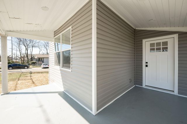 1003 S Willow Street, Chattanooga, TN 37404