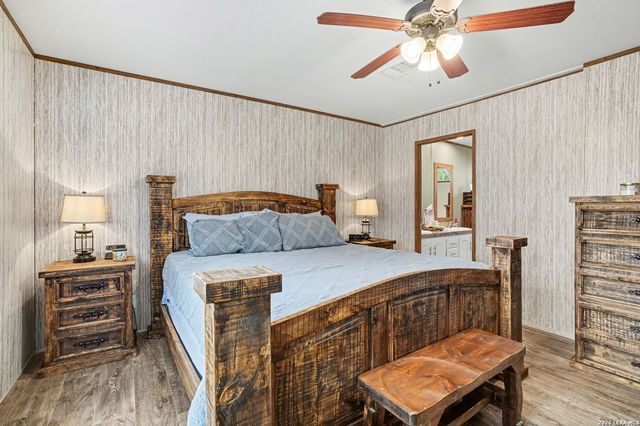 336 County Road 6846, Lytle, TX 78052