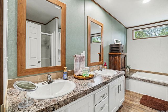 336 County Road 6846, Lytle, TX 78052