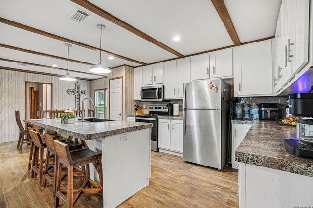 336 County Road 6846, Lytle, TX 78052