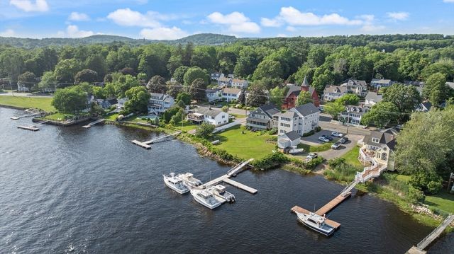435 Main Street, Amesbury, MA 01913