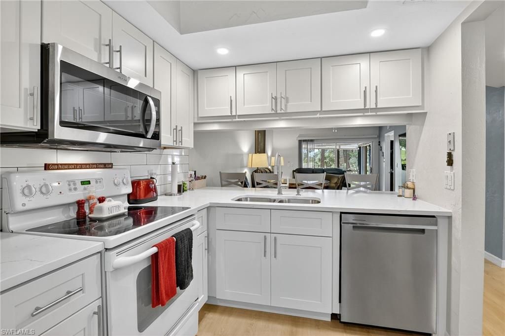 5857 Rattlesnake Hammock RD N 106, NAPLES, FL 34113 — exterior