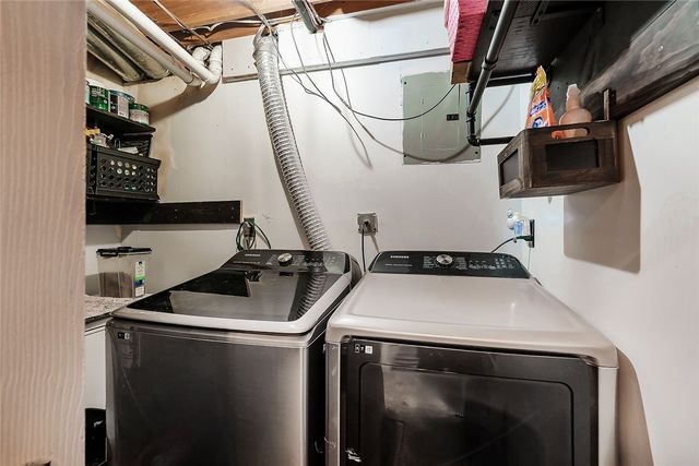 3390 Canyon DRIVE C19, Billings, MT 59102