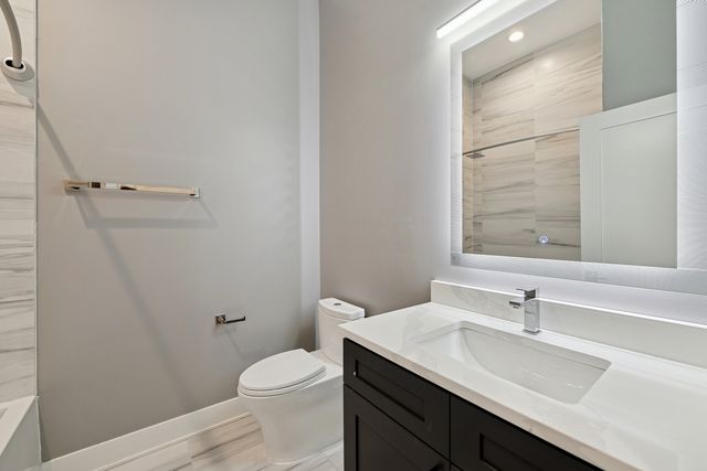 1723 W North Avenue 1, Chicago, IL 60622