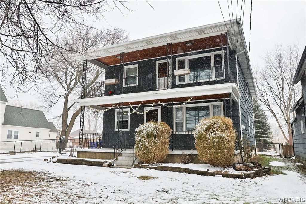 41 Aurora Avenue, West Seneca, NY 14224