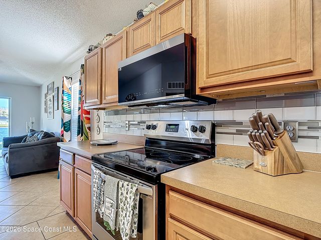 5441 Silver Thistle Lane, St. Cloud, FL 34772