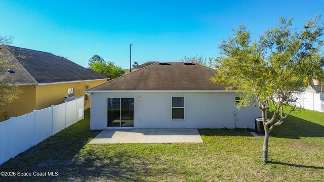 5441 Silver Thistle Lane, St. Cloud, FL 34772