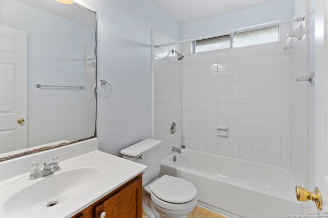 6918 N Cutting, San Antonio, TX 78244