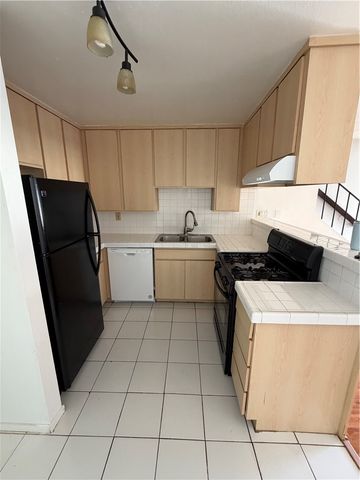 7033 Stewart And Gray, Downey, CA 90241