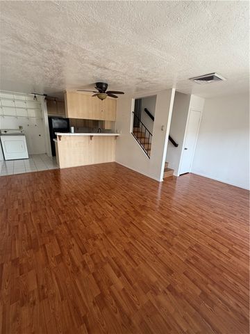 7033 Stewart And Gray, Downey, CA 90241