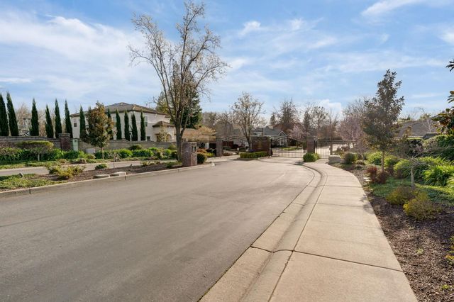 231 Crenshaw Ct, Granite Bay, CA 95746