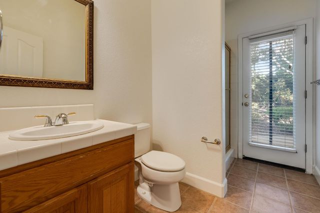 231 Crenshaw Ct, Granite Bay, CA 95746
