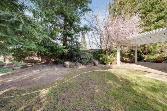 231 Crenshaw Ct, Granite Bay, CA 95746