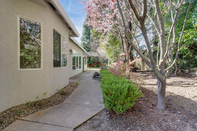 231 Crenshaw Ct, Granite Bay, CA 95746