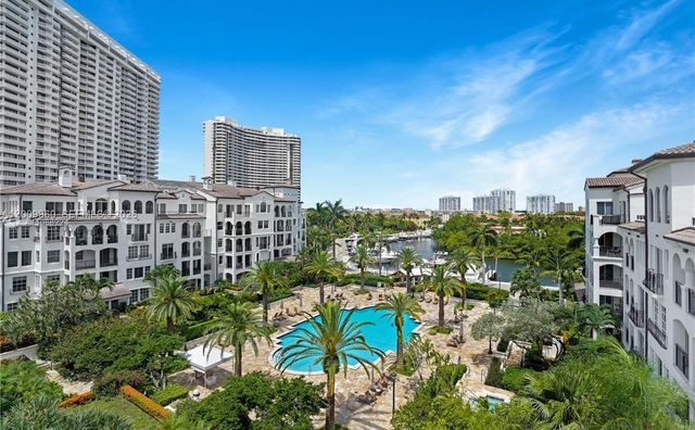 3900 Island Boulevard B408, Aventura, FL 33160