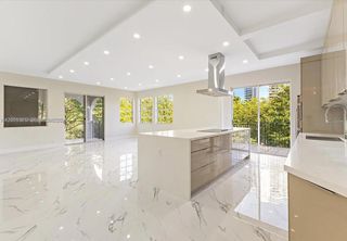 3900 Island Boulevard B408, Aventura, FL 33160