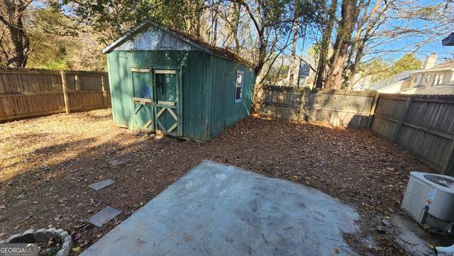 631 Hunting Creek Lane SE, Conyers, GA 30013