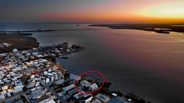 2512 AVENUE A, Bradenton Beach, FL 34217