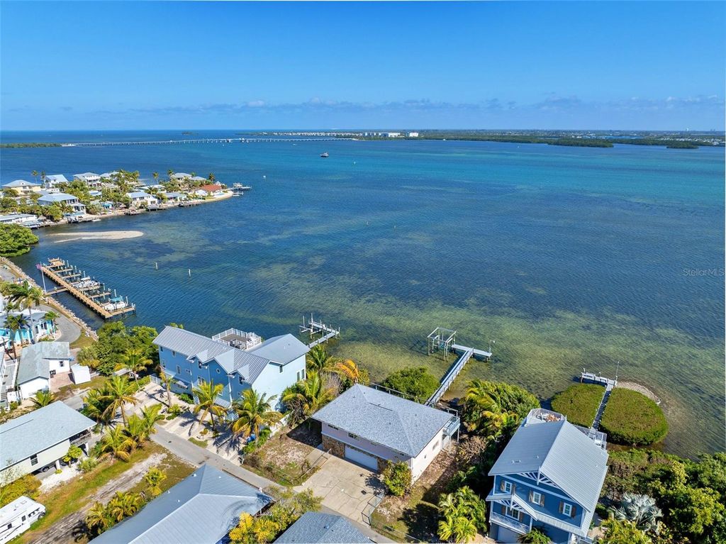 2512 AVENUE A, BRADENTON BEACH, FL 34217 — photo 3