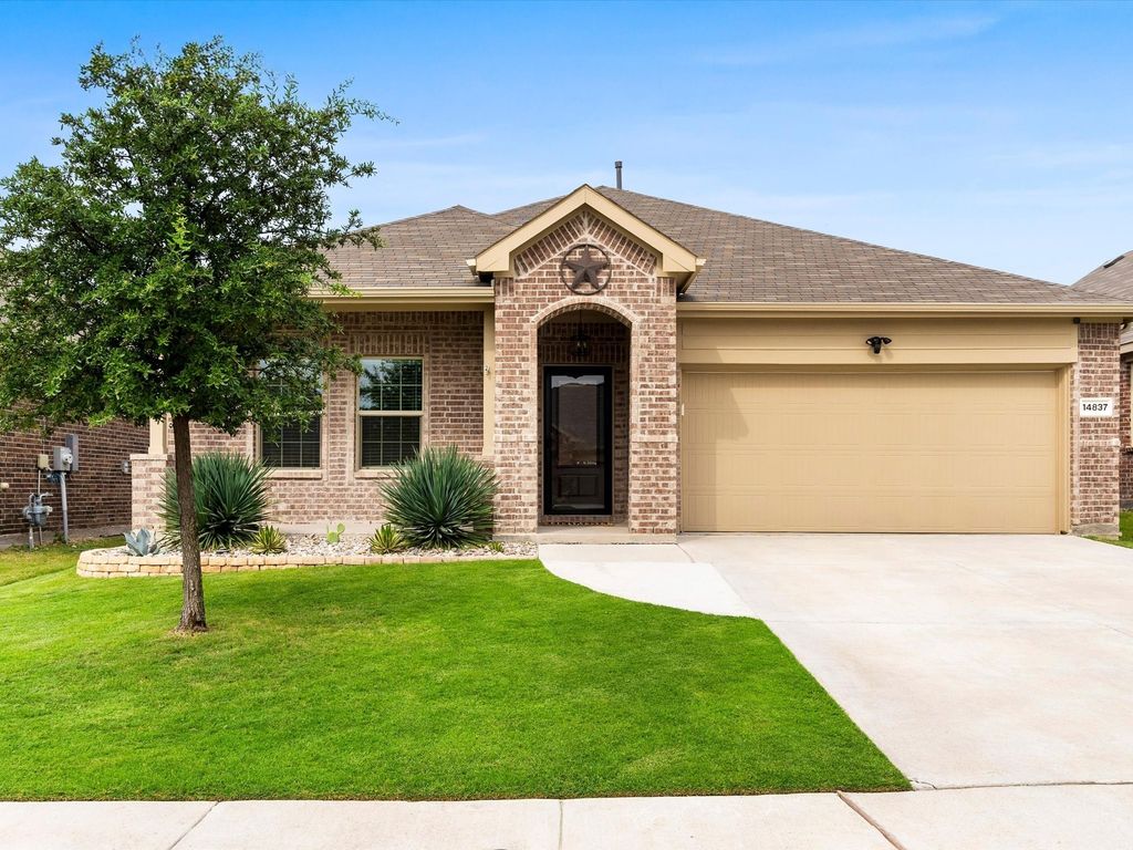 14837 Devils Claw Trail, Fort Worth, TX 76052