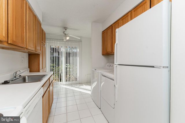 12174 SANIBEL CT, Reston, VA 20191