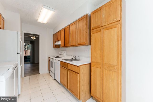 12174 SANIBEL CT, Reston, VA 20191