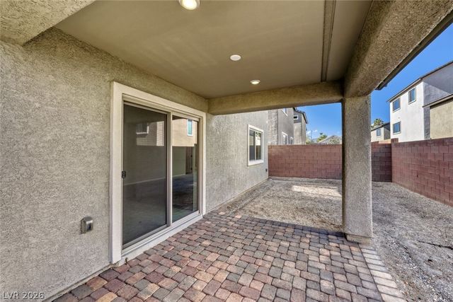 7498 Lodano Avenue, Las Vegas, NV 89113