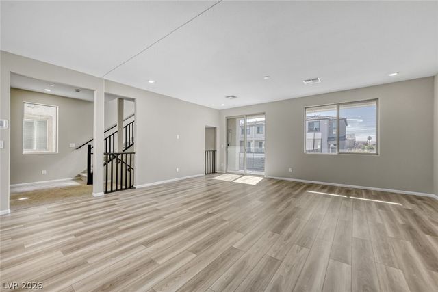 7498 Lodano Avenue, Las Vegas, NV 89113