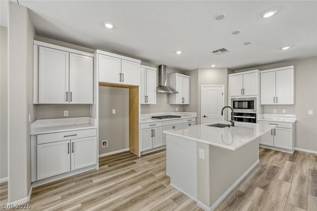 7498 Lodano Avenue, Las Vegas, NV 89113