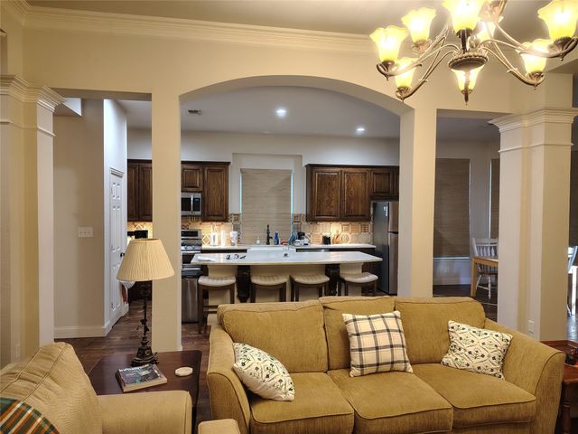 2002 Brianna Lane, Arlington, TX 76001